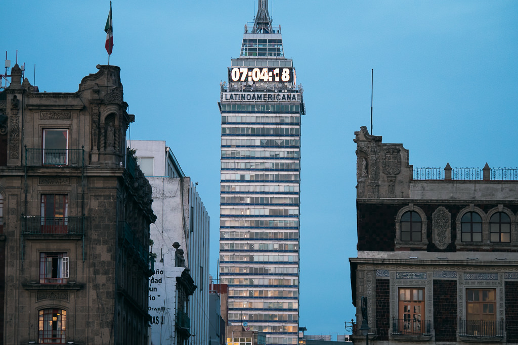 A mornign view of the Latinoamericas tower in Mexico City