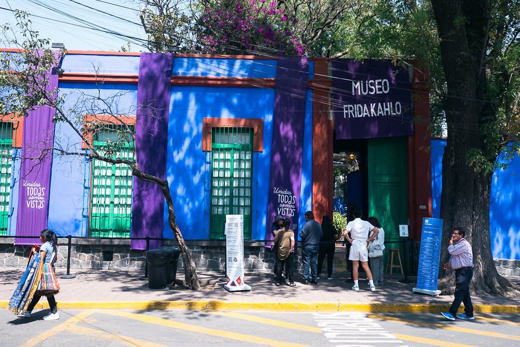 The Frida Kahlo Museum entrance in Cóyoacan